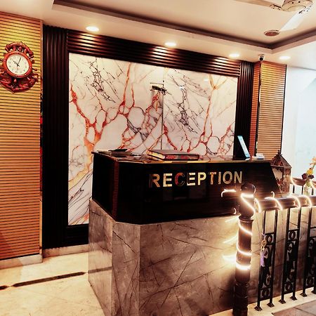 Hotel Delhi Aerocity Inn New Delhi Exterior photo