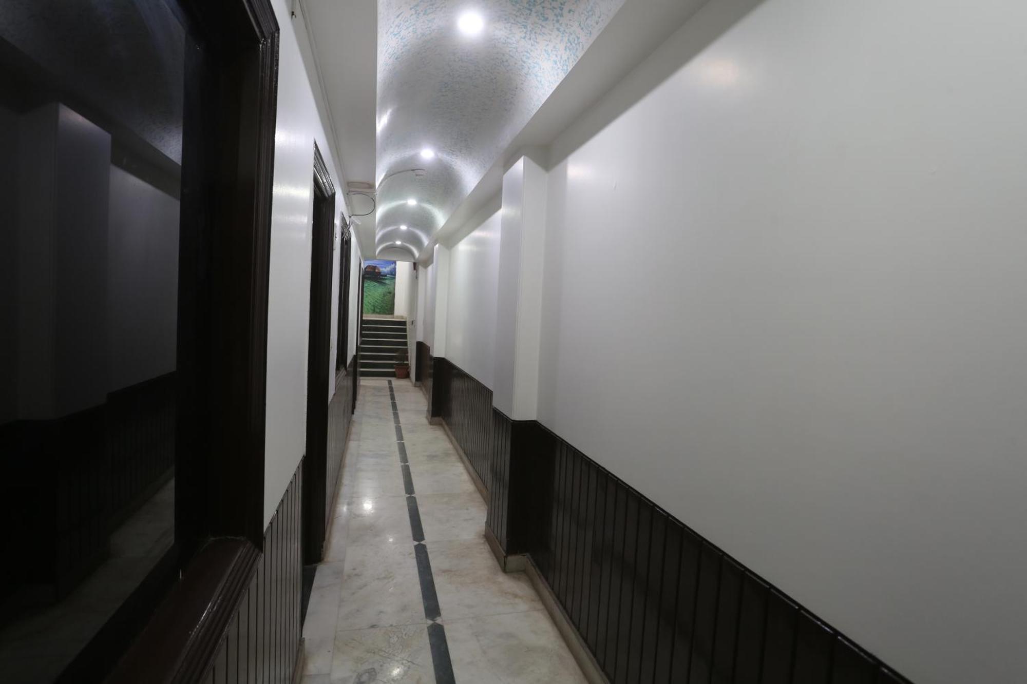 Hotel Delhi Aerocity Inn New Delhi Exterior photo