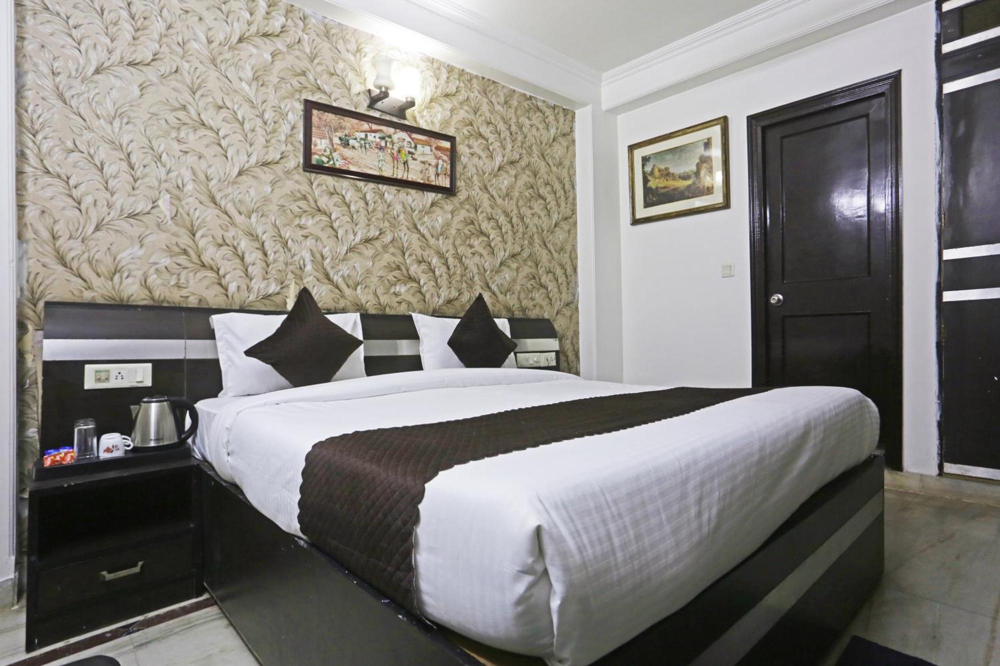 Hotel Delhi Aerocity Inn New Delhi Exterior photo