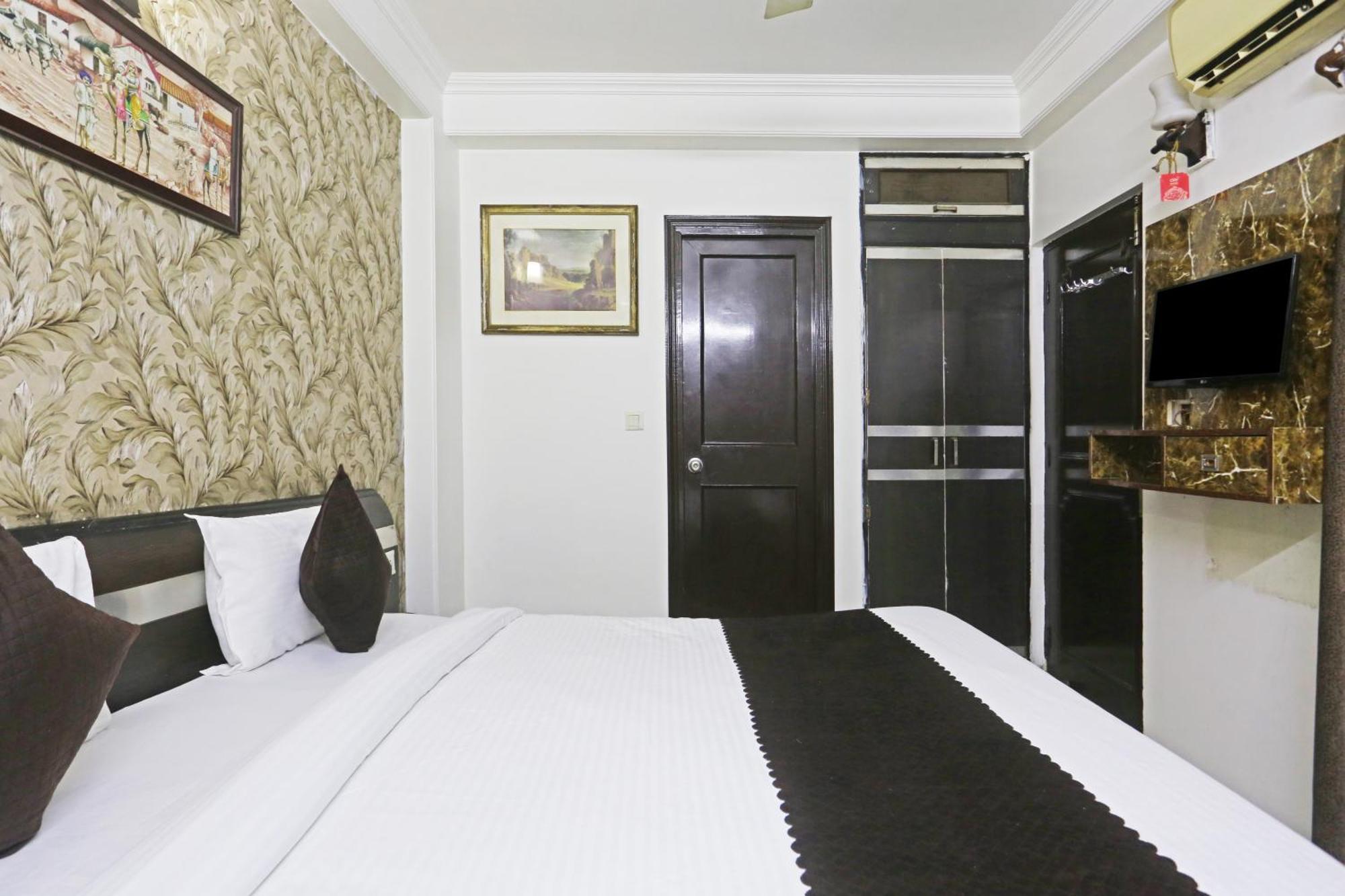 Hotel Delhi Aerocity Inn New Delhi Exterior photo