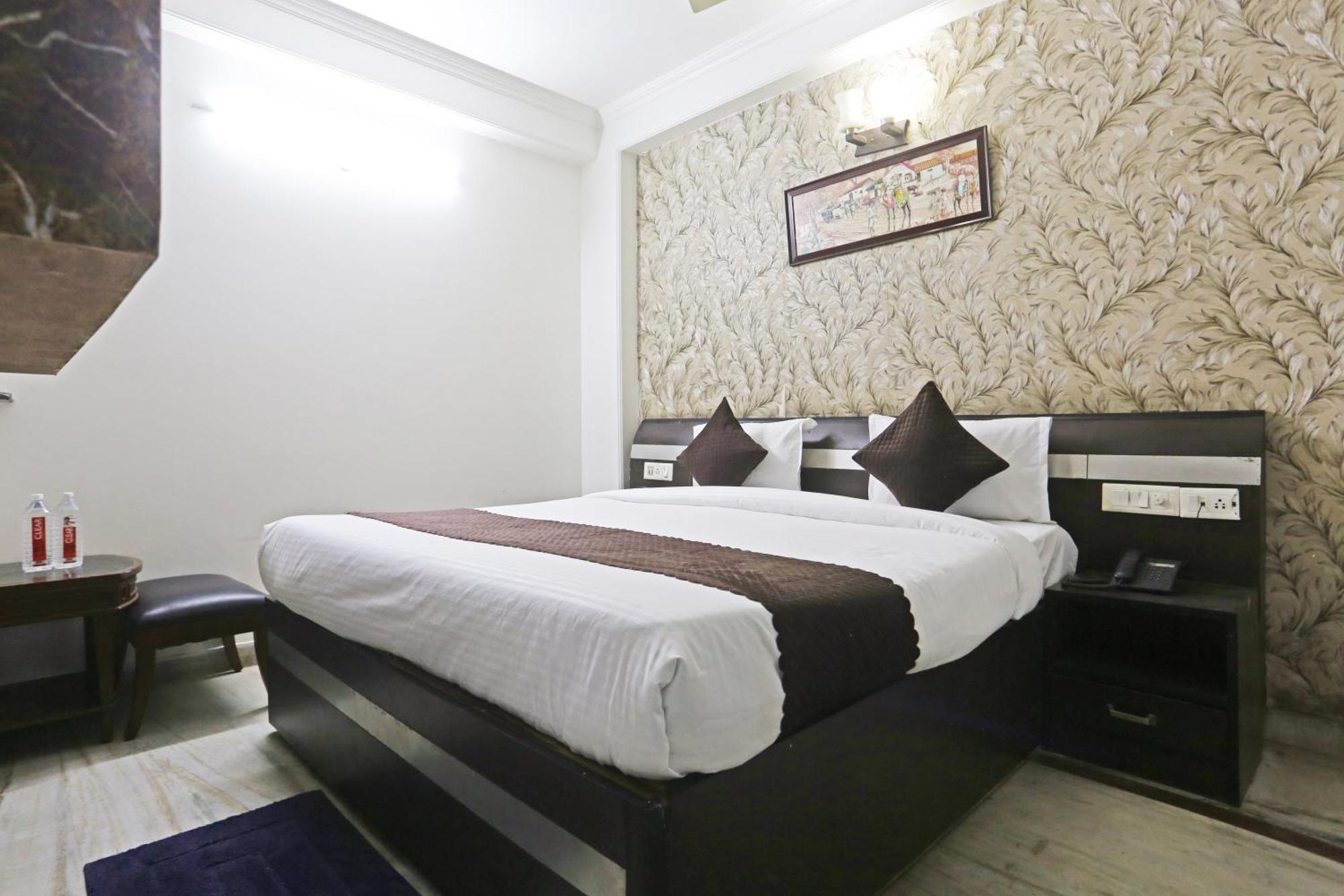 Hotel Delhi Aerocity Inn New Delhi Exterior photo